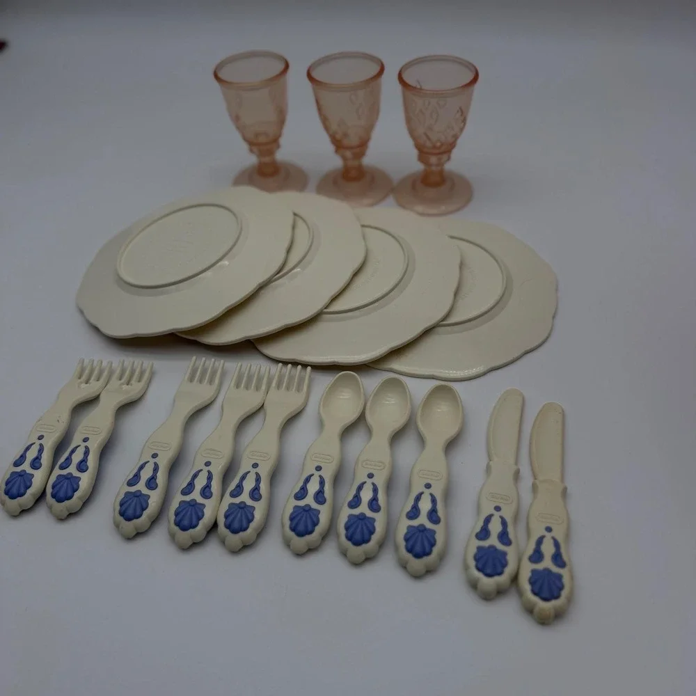 Vintage Little Tikes Toy Dish Set Plates Goblets Utensils Cream Blue Pink 17pc